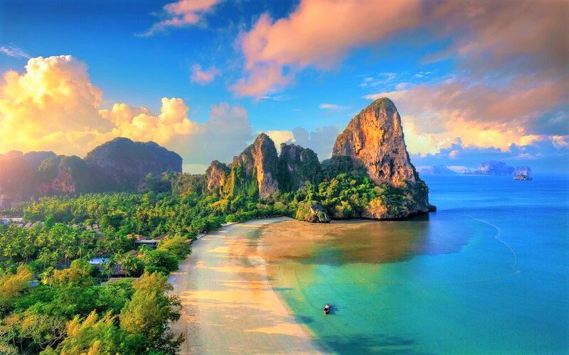 Authentic Thailand 11 Days From Mountains to the Sea