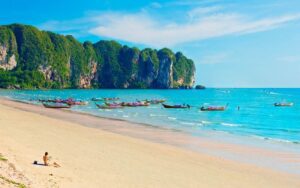 Thailand 13 Days Adventure: From North to South