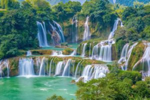 Adventure Tour in the Northeastern Vietnamese Region for 10 Days
