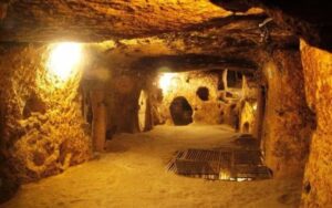 Cu Chi Tunnels