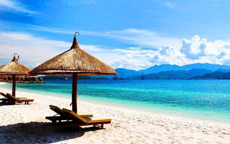 Da Nang 3 Days Tour through Major Tourist Attractions