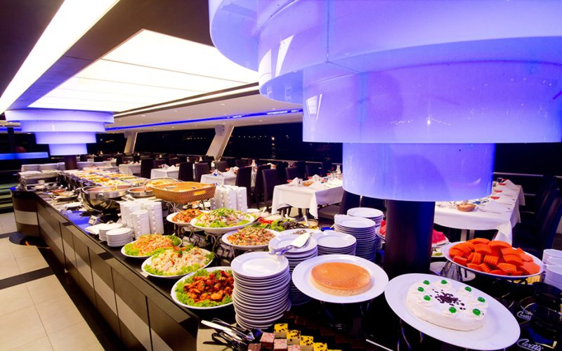 Dinner Buffet in Chao Phraya Cruise