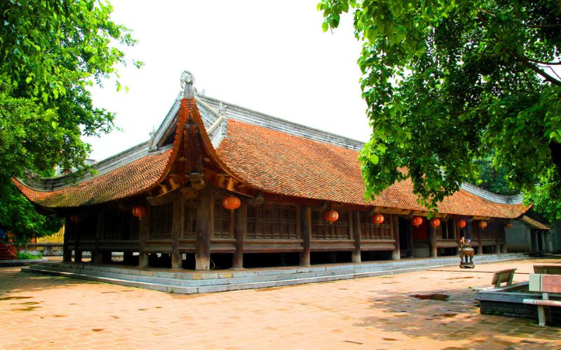 Dinh Bang Communal House