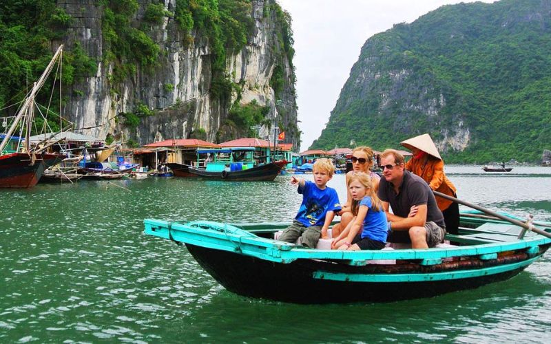 Family Trip to Vietnam in 18 Days
