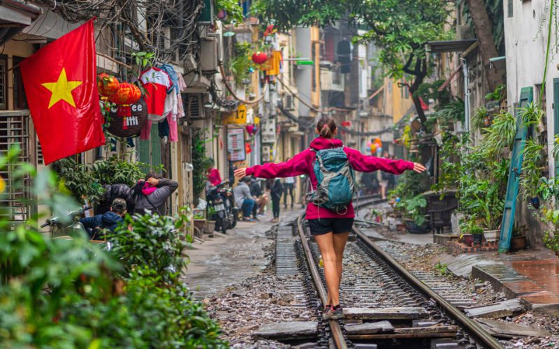 Grand Vietnam 18 Days Tour from Hanoi to Saigon