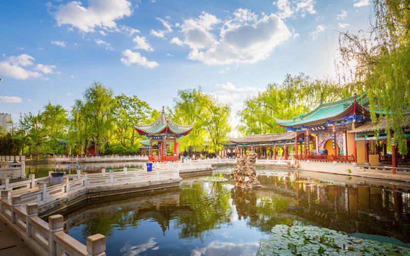 Highlights of Northern Vietnam and China in 11 Days