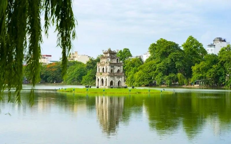 Hoan Kiem Lake