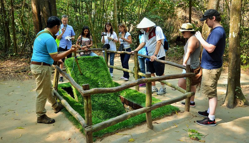 Full-Day Ho Chi Minh City and Cu Chi Tunnels Tour