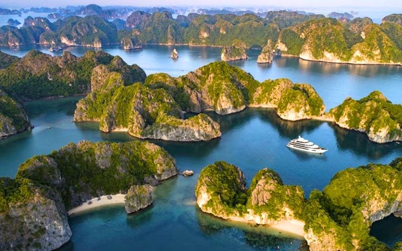 Lan Ha Bay