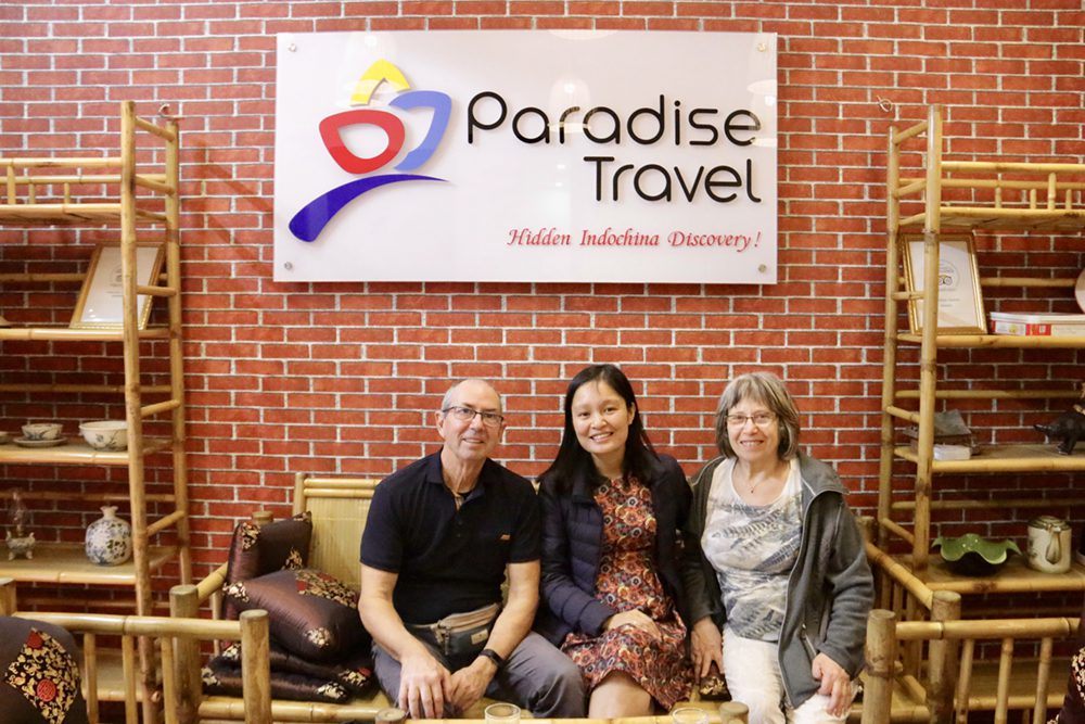 Mme et M. PRUVOST qui voyagent au Vietnam et Cambodge