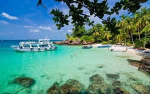 Luxurious Vietnam Tour in 14 days