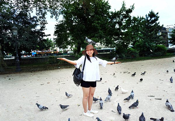 Avec les pigeons à Paris